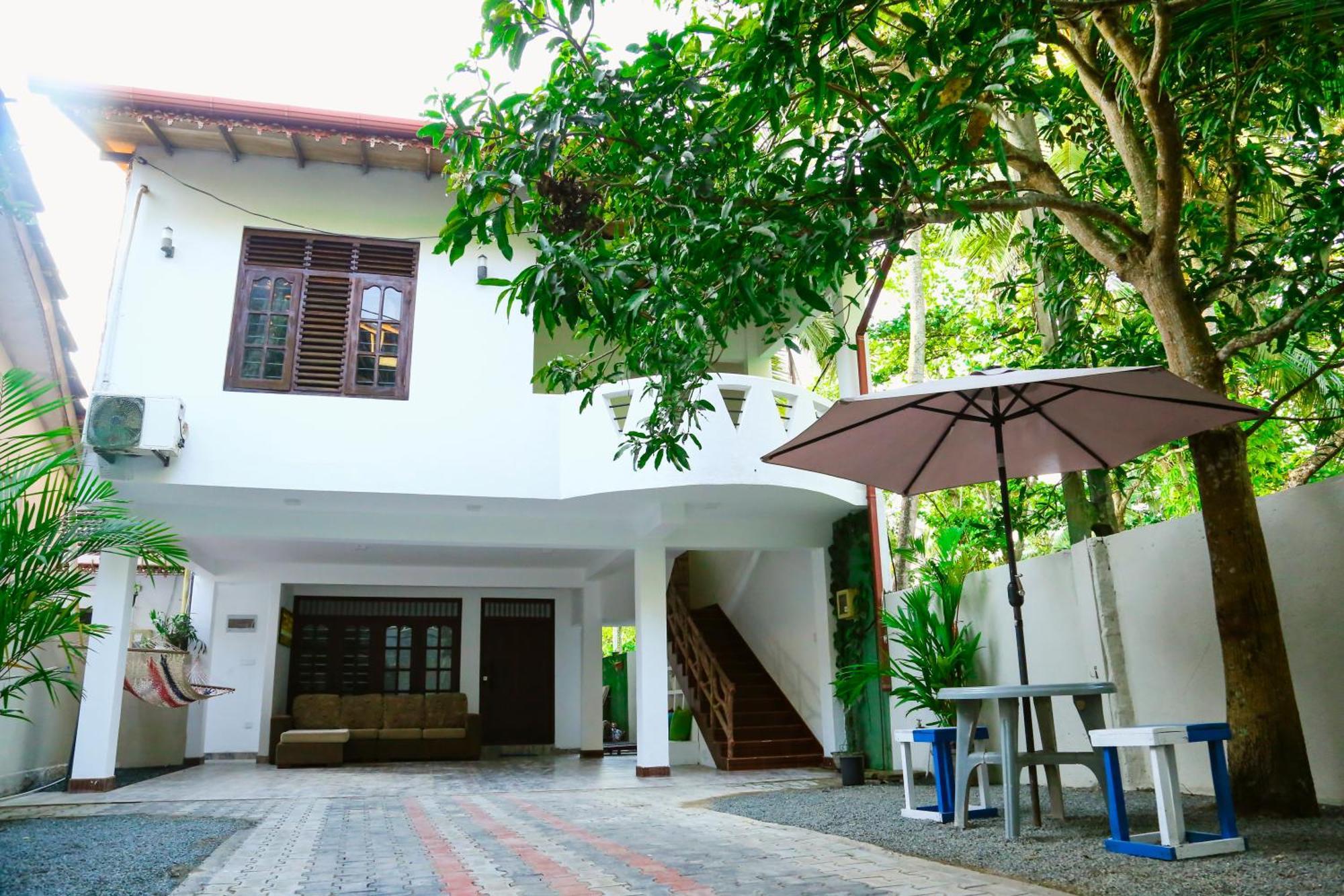 Eden Villa Хіккадува Екстер'єр фото